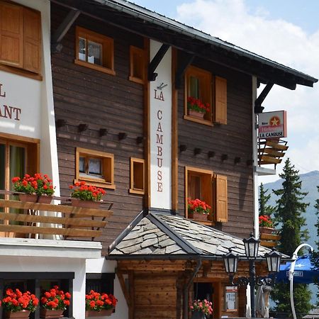 Hotel La Cambuse เลส์โกลงส์ ภายนอก รูปภาพ
